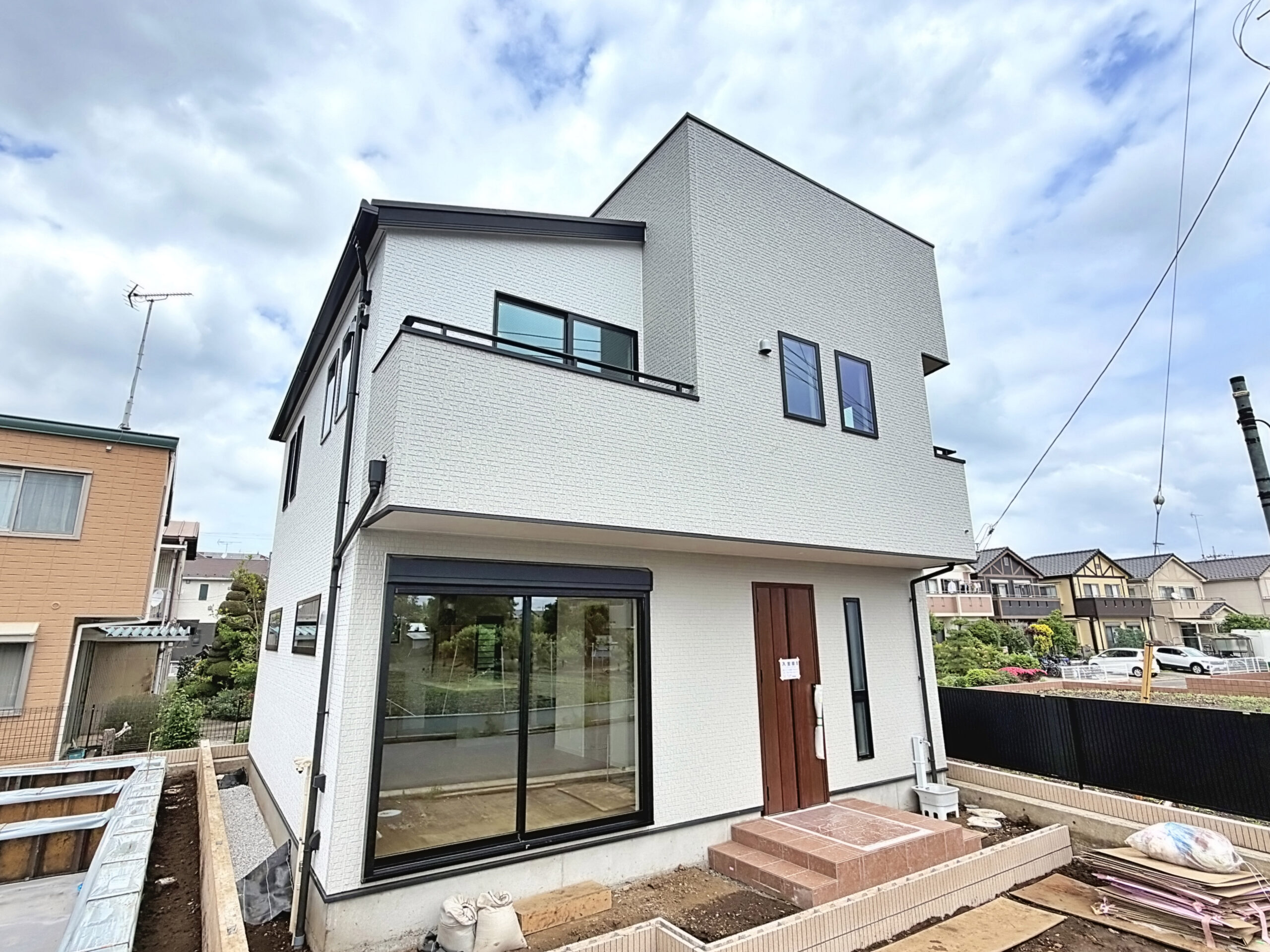 ラビングタウン上新井2-66 | 税制・金利等が優遇される長期優良住宅。LDK19.6帖は吹抜の開放感が室内全体を優しく包みます。